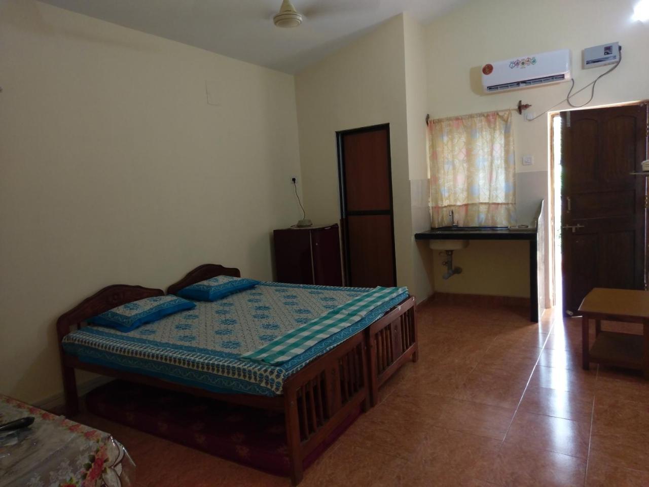 21In Guest House Калангут Экстерьер фото