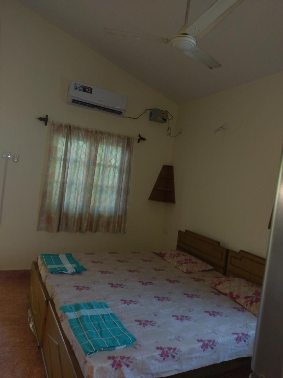 21In Guest House Калангут Экстерьер фото